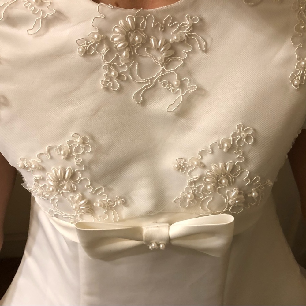 Dress - Picture 4 of 4